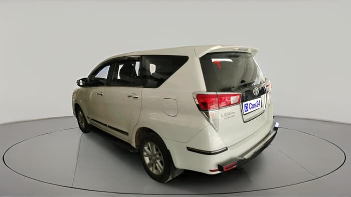 2023 Toyota Innova Crysta 2.4 GX 7STR, Diesel, Manual, 45,068 km, exterior