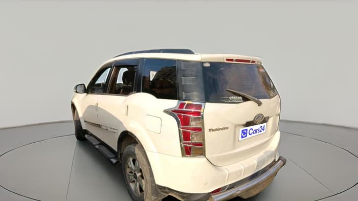 2014 Mahindra XUV500 W8, Diesel, Manual, 1,71,955 km, exterior