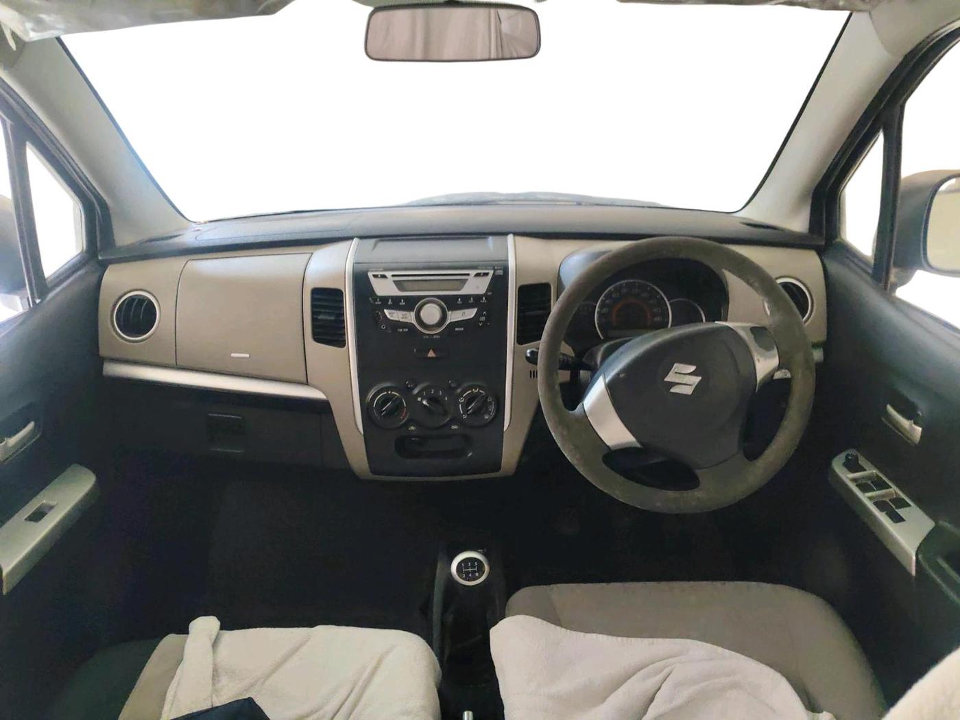 2014 Maruti Wagon R 1.0 VXI, Petrol, Manual, 68,965 km, interior