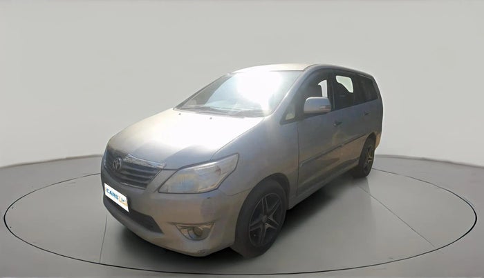 2013 Toyota Innova 2.5 VX 7 STR, Diesel, Manual, 1,56,807 km, exterior