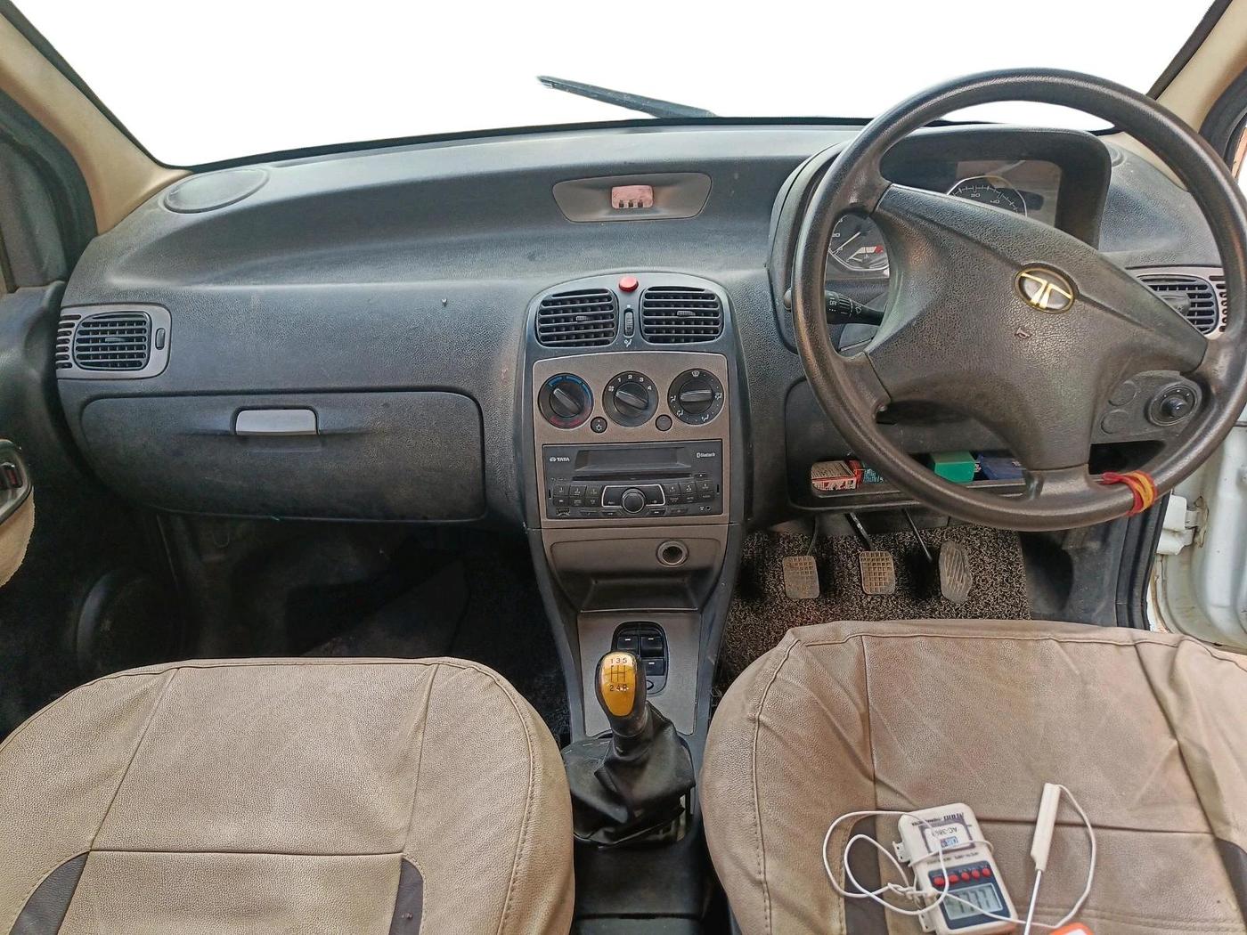 2015 Tata Indigo ECS LX TDI, Diesel, Manual, 79,917 km, interior