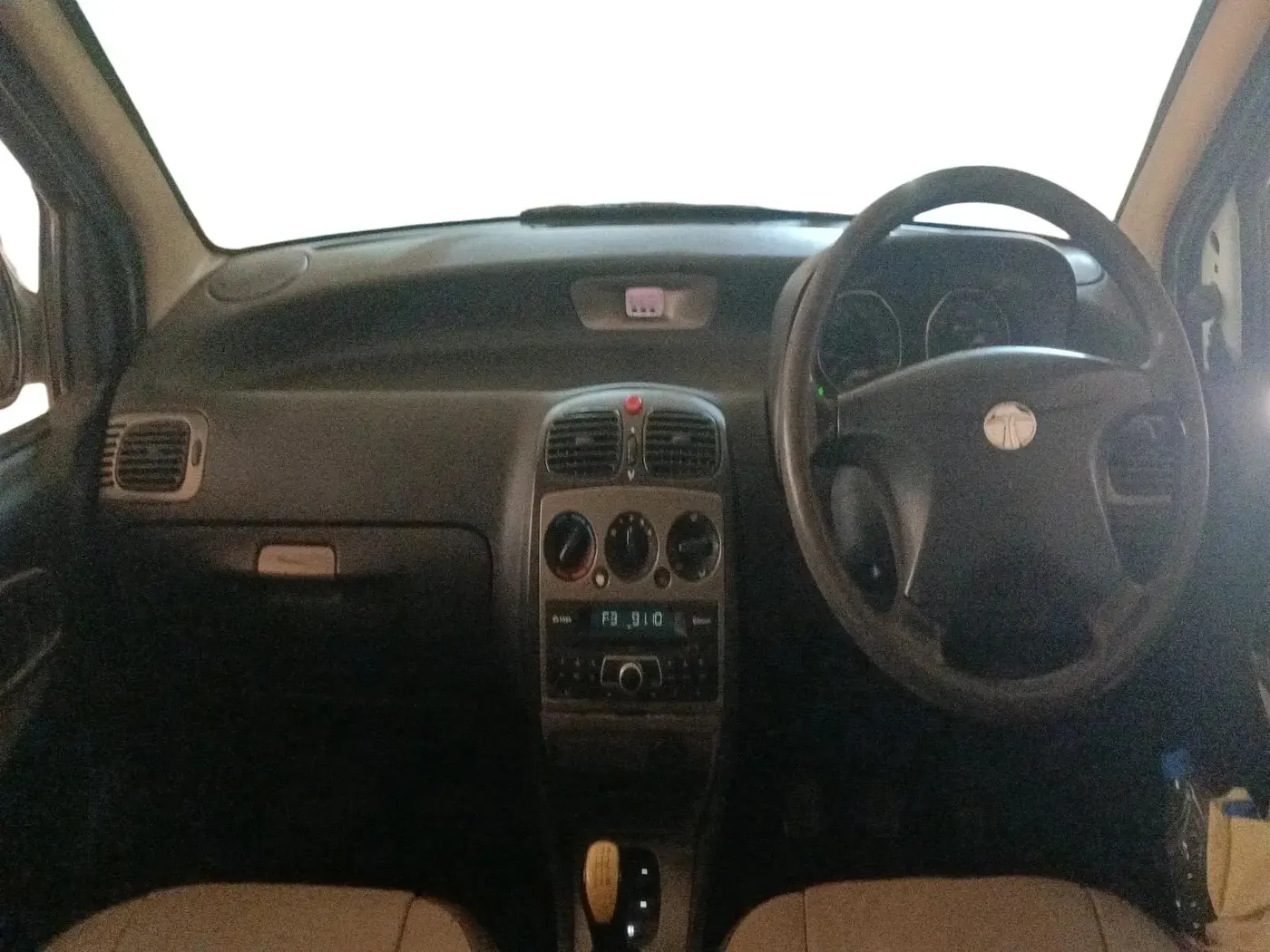 2015 Tata Indigo ECS LX TDI, Diesel, Manual, 2,67,344 km, interior