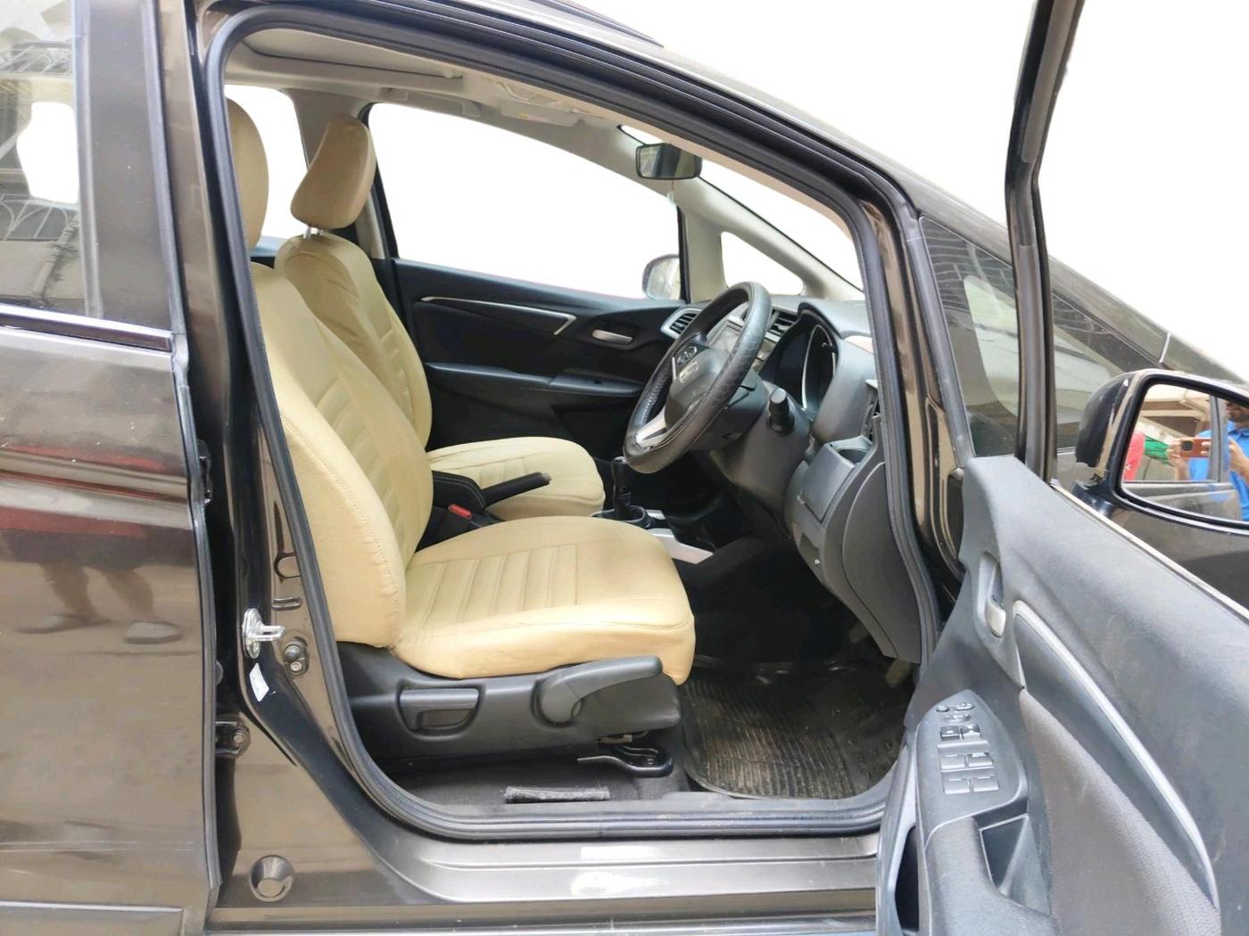 2022 Honda WR-V 1.2L I-VTEC VX MT, Petrol, Manual, 31,541 km, interior