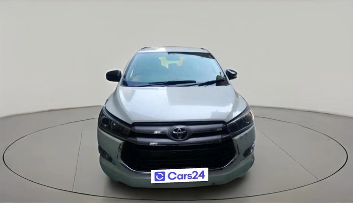 2017 Toyota Innova Crysta 2.4 GX 8 STR, Diesel, Manual, 1,00,607 km, exterior