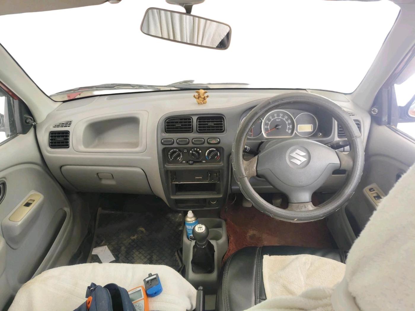 2013 Maruti Alto K10 VXI, Petrol, Manual, 1,02,920 km, interior