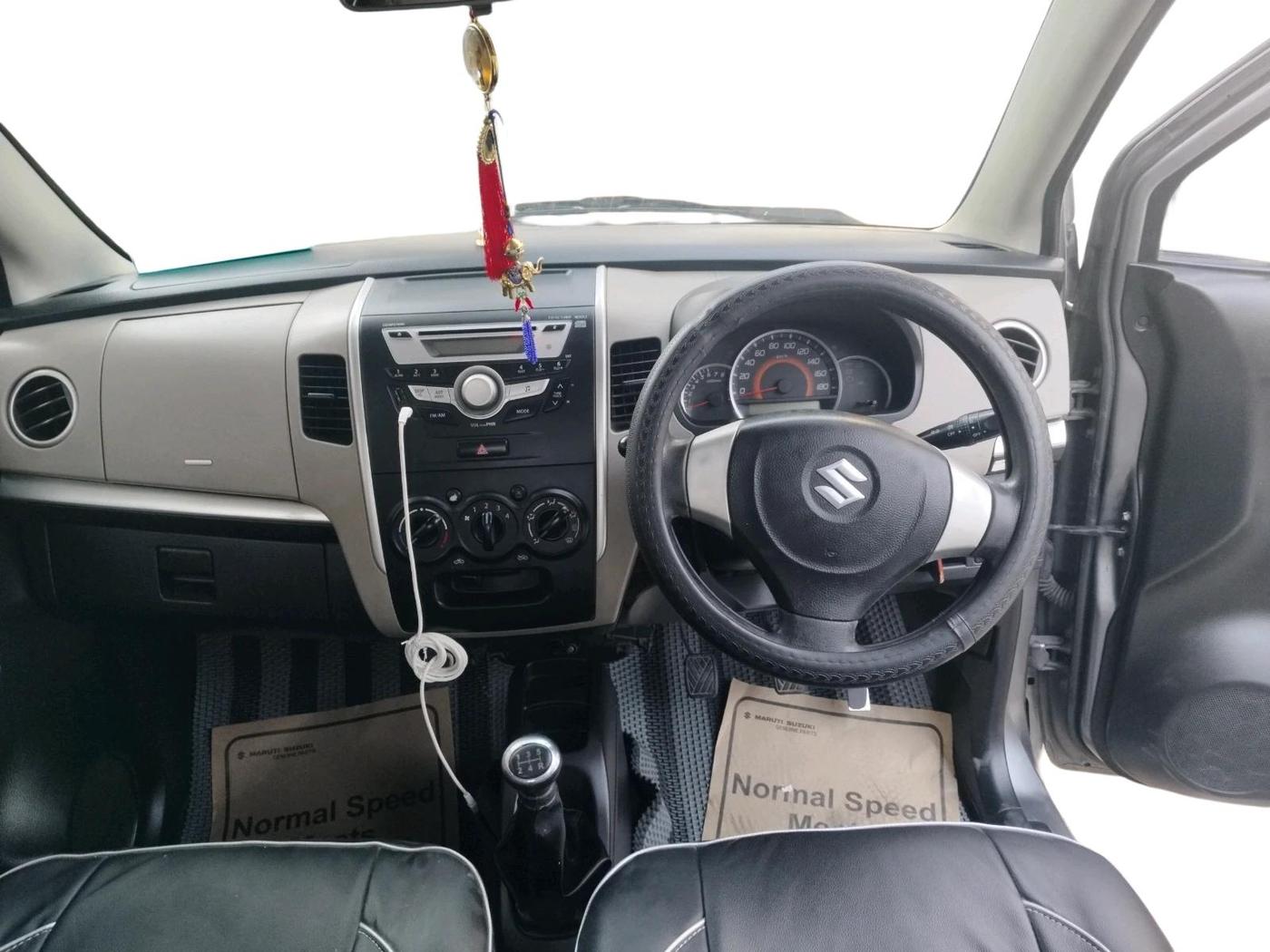 2016 Maruti Wagon R 1.0 VXI, Petrol, Manual, 43,439 km, interior