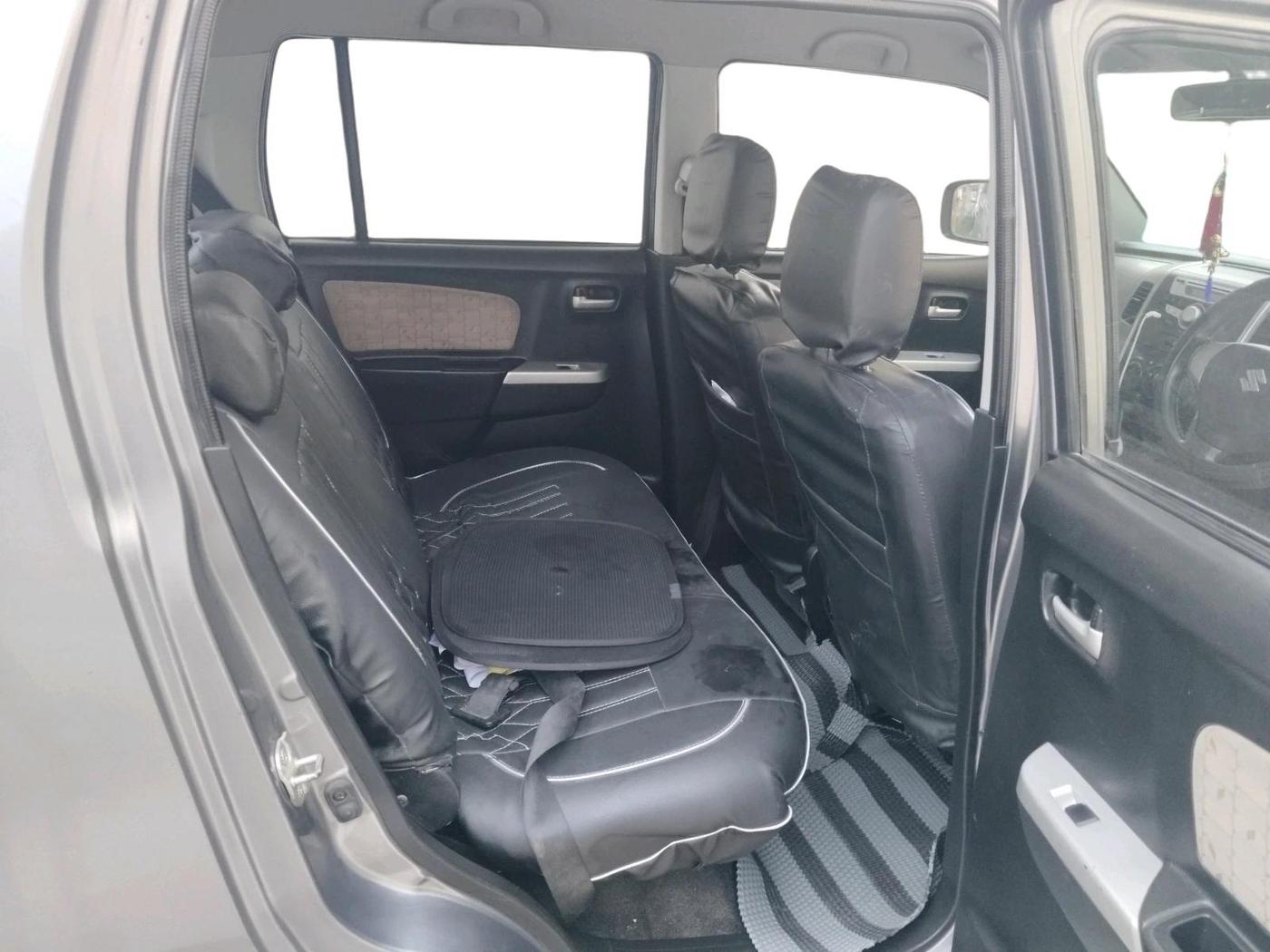 2016 Maruti Wagon R 1.0 VXI, Petrol, Manual, 43,439 km, interior
