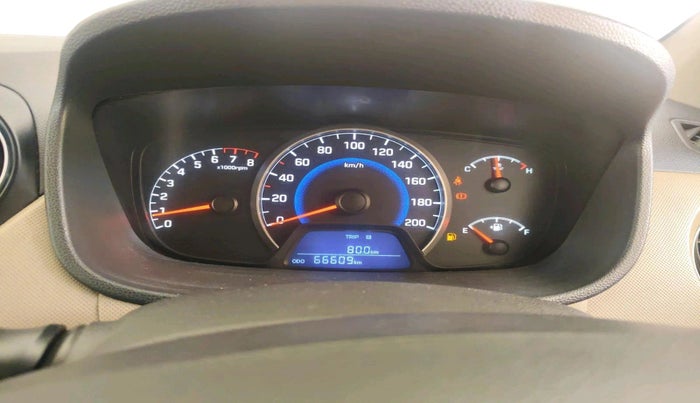 2015 Hyundai Grand i10 SPORTZ 1.2 KAPPA VTVT, Petrol, Manual, 66,609 km, interior