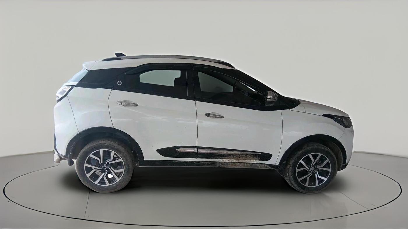 2023 Tata NEXON XM PLUS SUNROOF PETROL, Petrol, Manual, 90,511 km, exterior