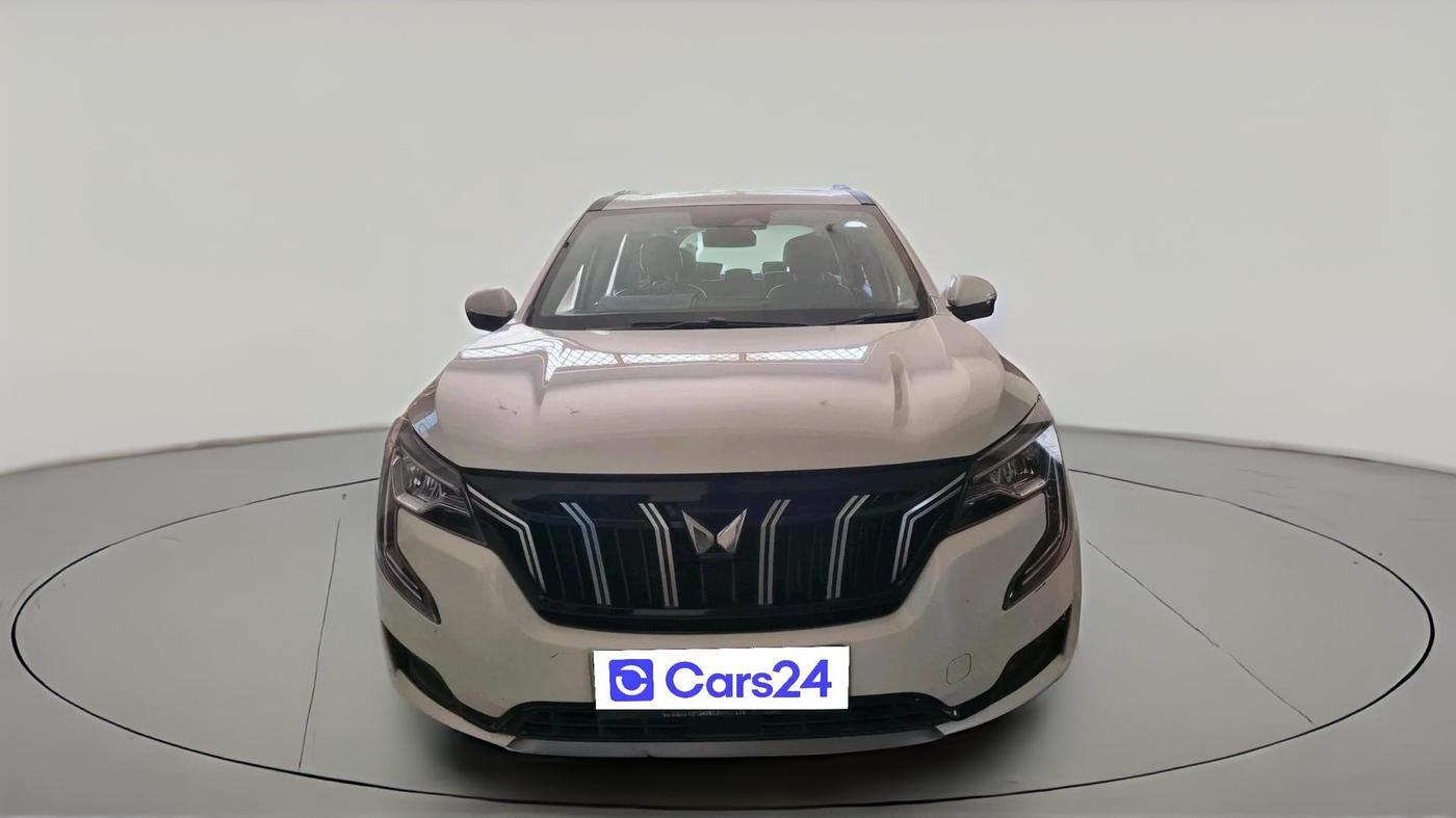 2022 Mahindra XUV700 AX 7 LUXURY P AT 7 STR, Petrol, Automatic, 59,852 km, exterior