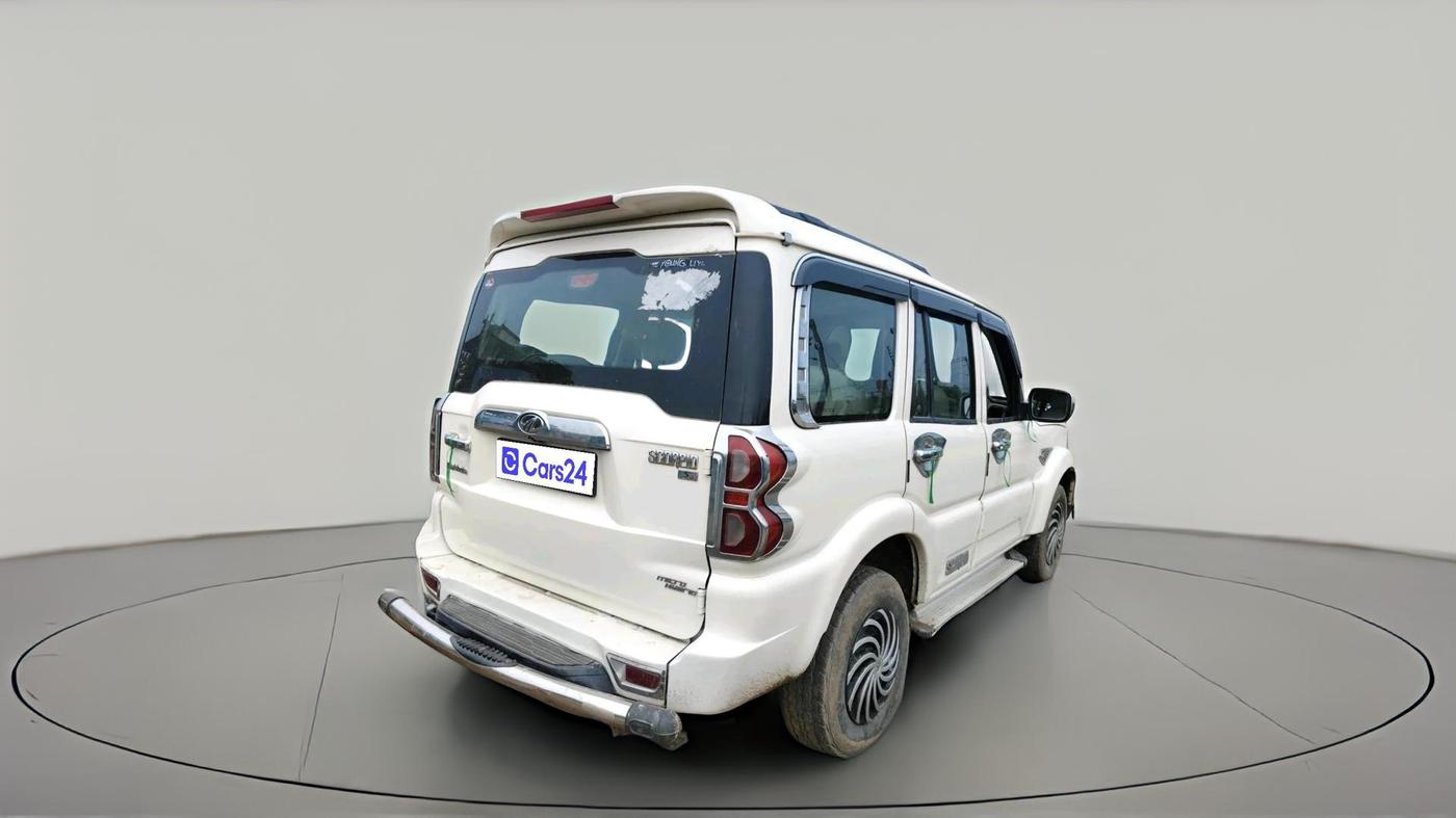 2018 Mahindra Scorpio S3, Diesel, Manual, 60,889 km, exterior