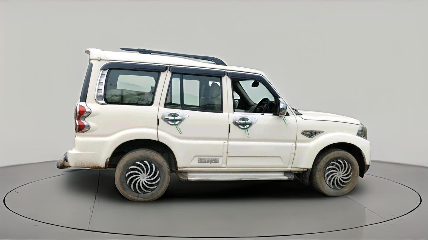 2018 Mahindra Scorpio S3, Diesel, Manual, 60,889 km, exterior
