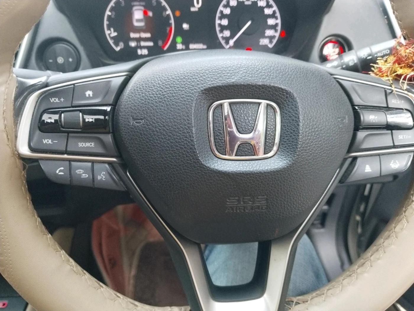 2024 Honda City 1.5L I-VTEC ZX, Petrol, Manual, 34,332 km, interior