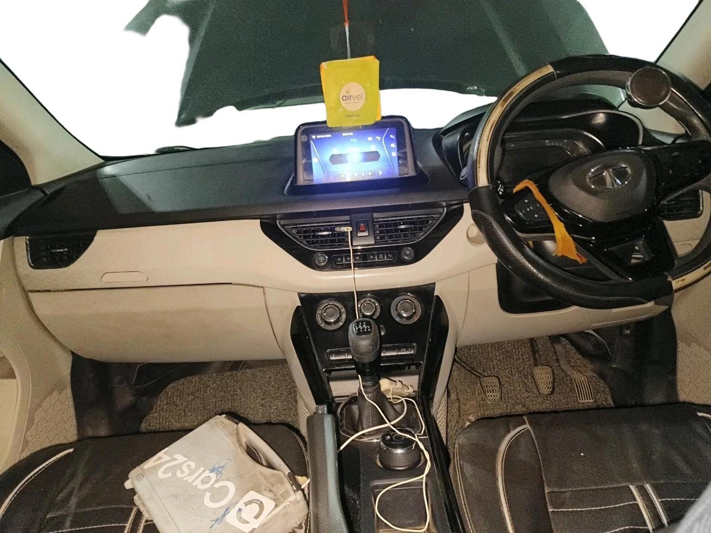 2020 Tata NEXON XZ PETROL, Petrol, Manual, 58,869 km, interior