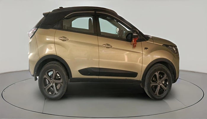 2022 Tata NEXON XZ PLUS (PREMIUM) KAZIRANGA DIESEL, Diesel, Manual, 33,474 km, exterior