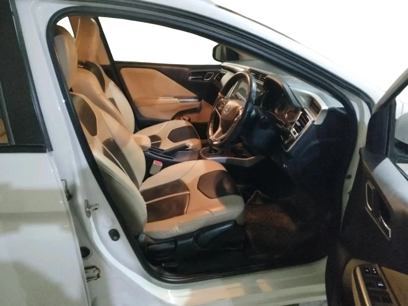 2017 Honda City 1.5L I-VTEC VX, Petrol, Manual, 38,357 km, interior