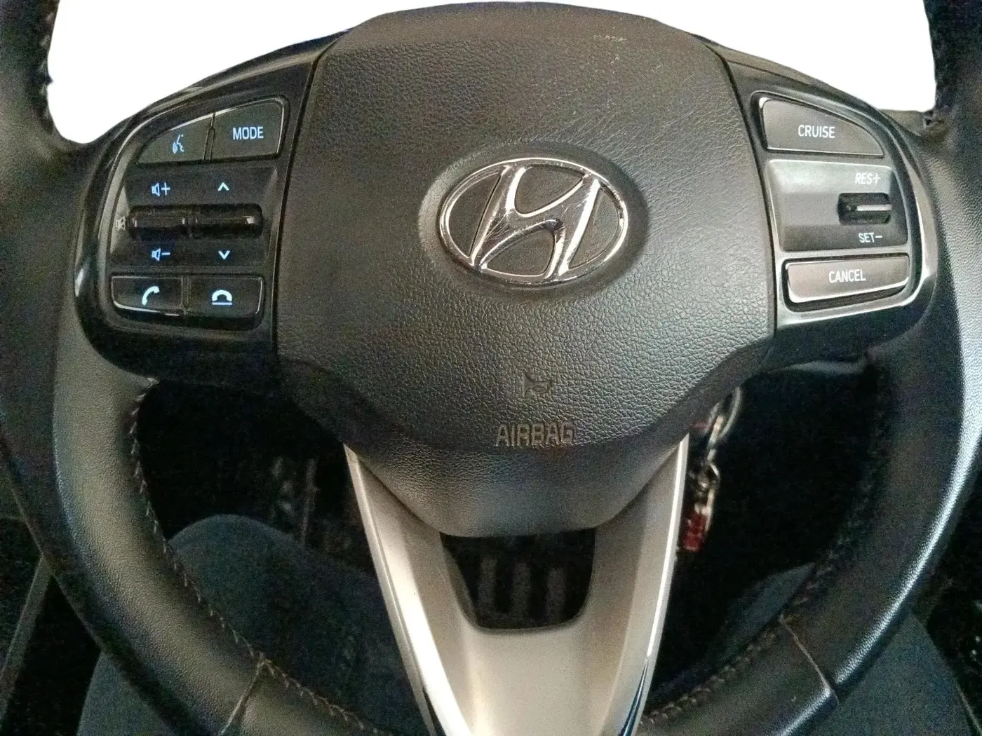 2021 Hyundai VENUE SX 1.5 CRDI, Diesel, Manual, 1,32,937 km, interior
