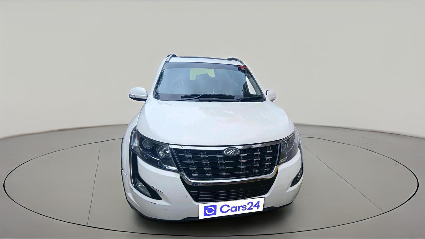 2019 Mahindra XUV500 W11, Diesel, Manual, 1,39,346 km, exterior