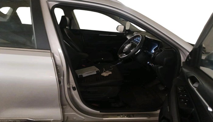 2022 KIA SONET GTX PLUS 1.0 DCT, Petrol, Automatic, 5,703 km, interior