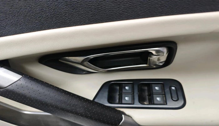 2021 Tata Safari XZ PLUS, Diesel, Manual, 60,110 km, interior