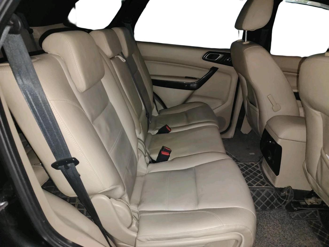 2021 Ford Endeavour TITANIUM PLUS 2.0 4X4 AT SUNROOF, Diesel, Automatic, 67,769 km, interior