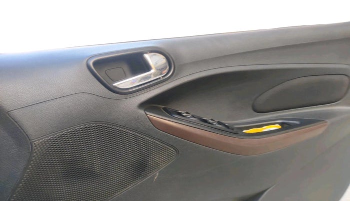 2018 Ford FREESTYLE TITANIUM 1.5 DIESEL, Diesel, Manual, 74,097 km, interior