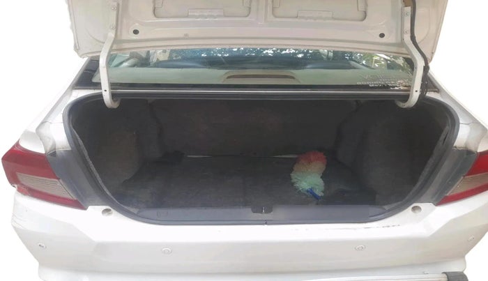 2020 Honda Amaze 1.5L I-DTEC E, Diesel, Manual, 2,35,027 km, exterior