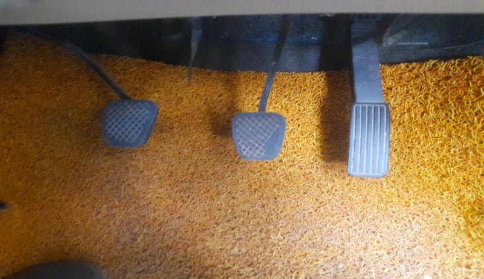 2020 Honda Amaze 1.5L I-DTEC E, Diesel, Manual, 2,35,027 km, interior