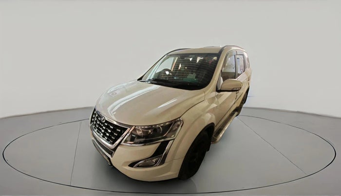 2018 Mahindra XUV500 W7, Diesel, Manual, 75,621 km, exterior