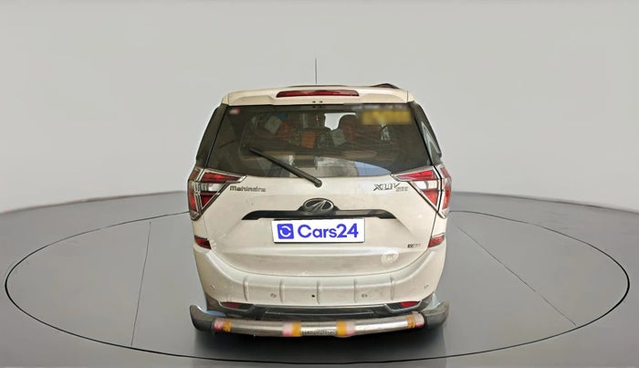 2018 Mahindra XUV500 W7, Diesel, Manual, 75,621 km, exterior