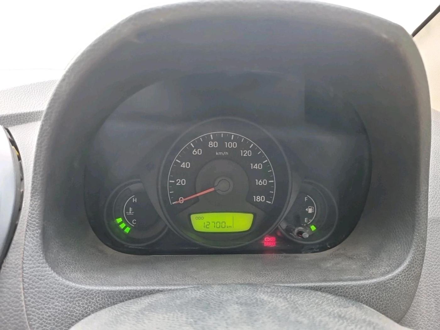 2014 Hyundai Eon ERA +, Petrol, Manual, 12,700 km, interior