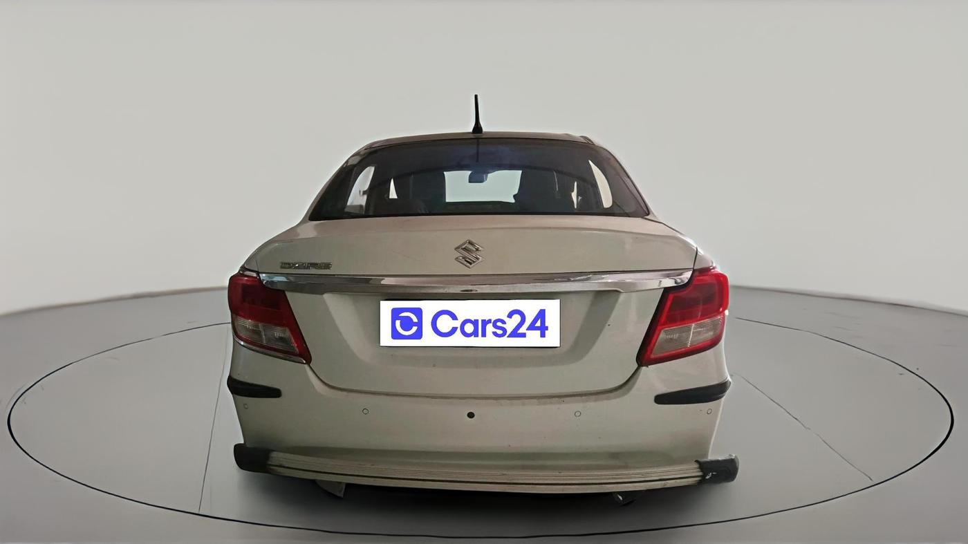 2022 Maruti Dzire VXI, CNG, Manual, 56,111 km, exterior