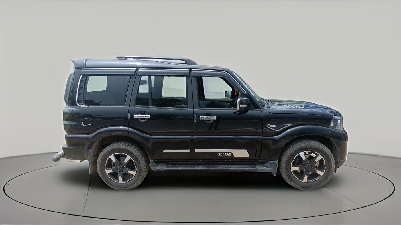 2020 Mahindra Scorpio S5, Diesel, Manual, 84,755 km, exterior