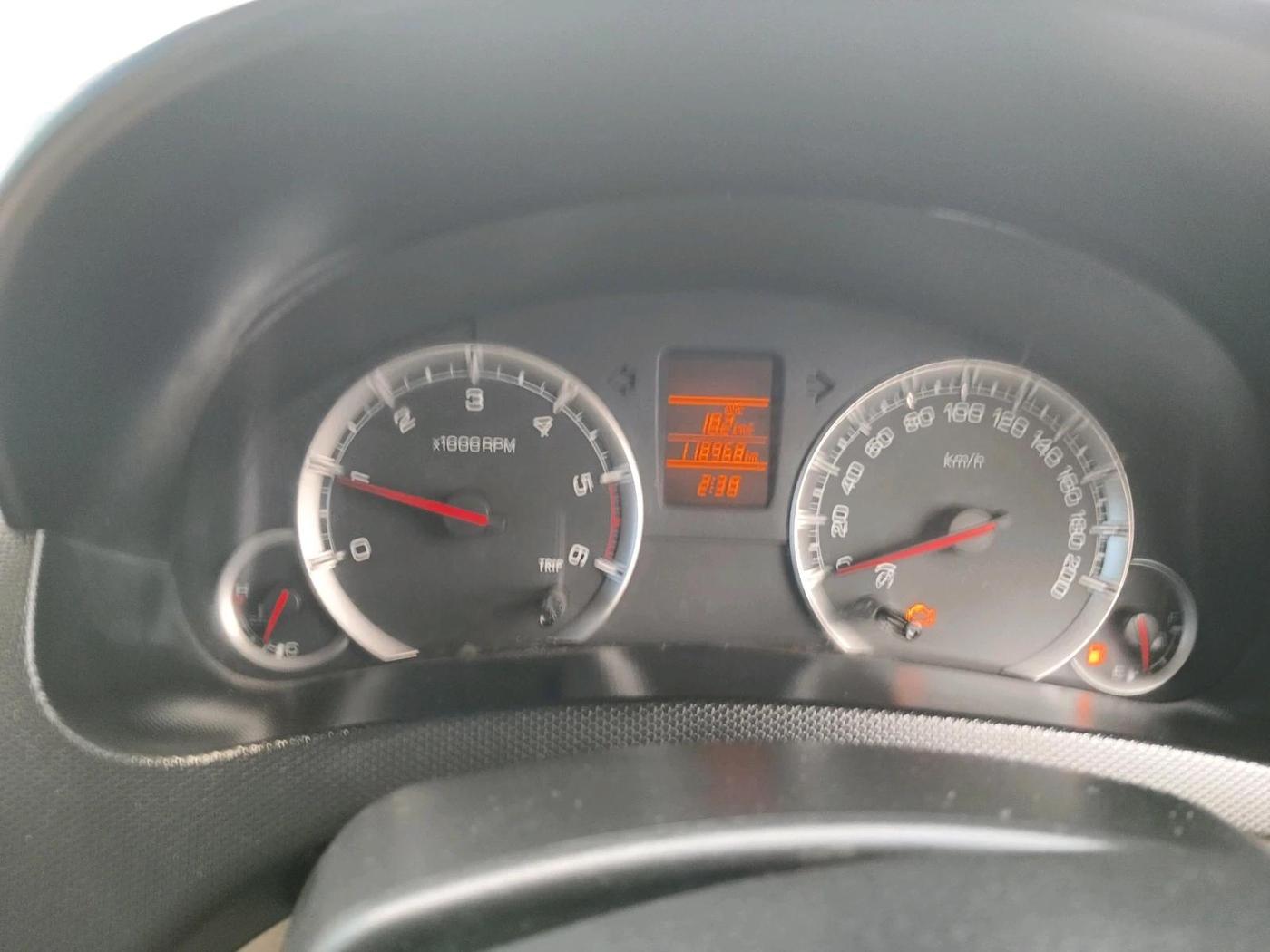 2014 Maruti Swift Dzire VDI, Diesel, Manual, 1,18,968 km, interior