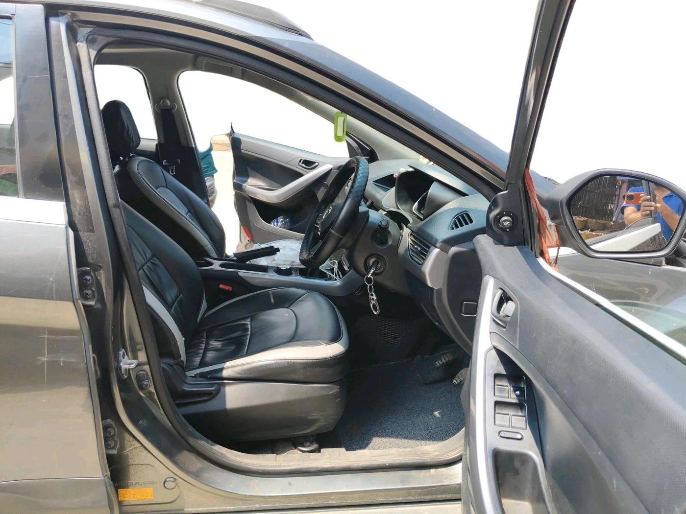 2021 Tata NEXON XM SUNROOF PETROL, Petrol, Manual, 88,542 km, interior