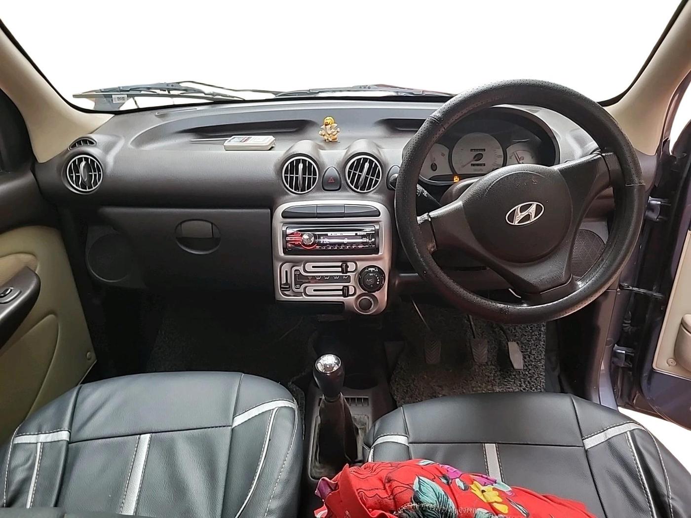 2011 Hyundai Santro Xing GL PLUS, Petrol, Manual, 85,588 km, interior