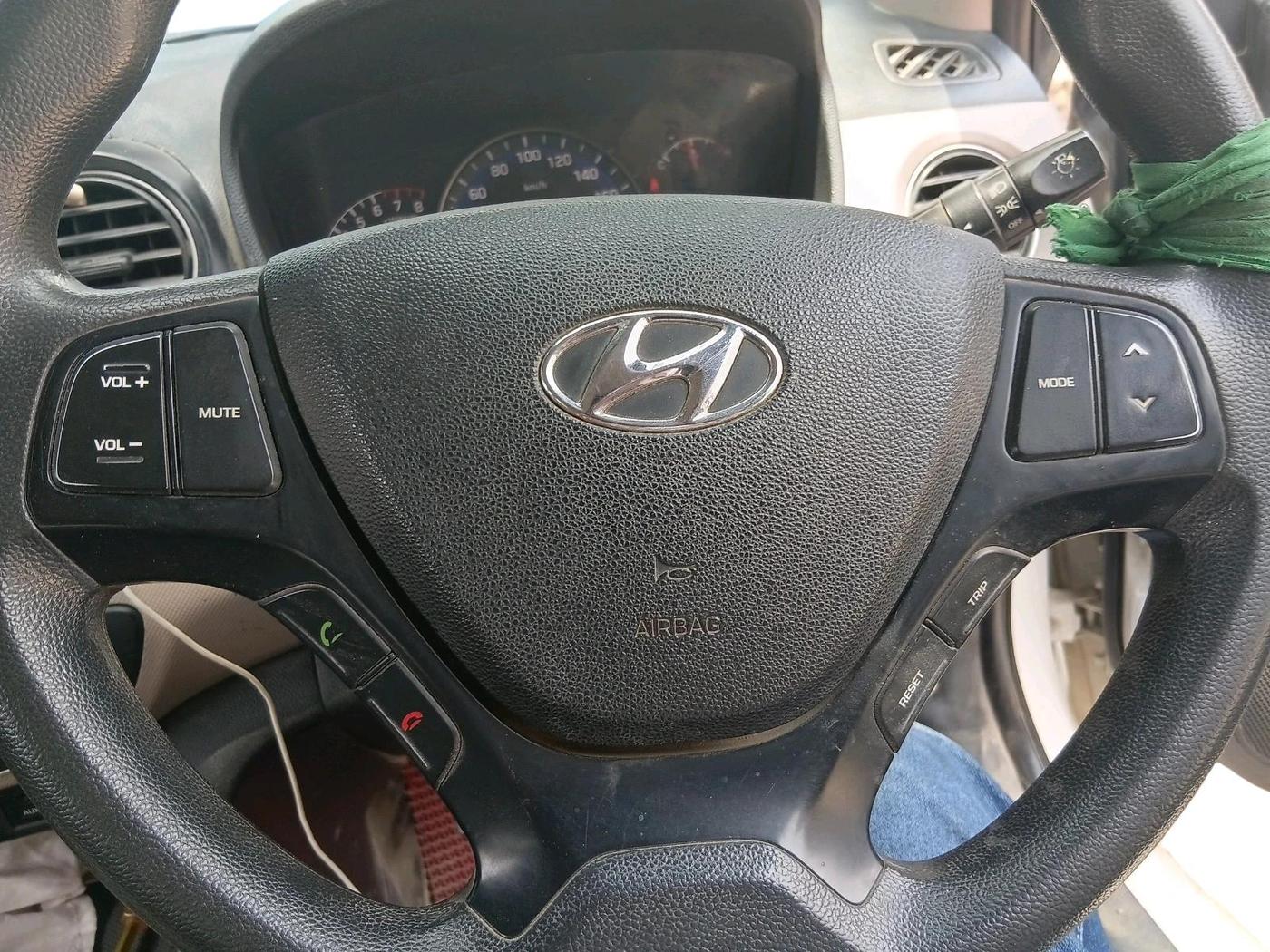 2019 Hyundai Xcent S 1.2, Petrol, Manual, 59,232 km, interior