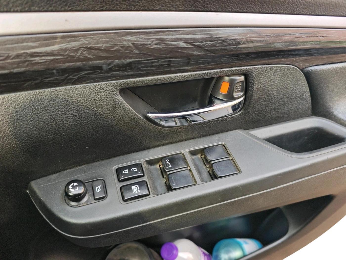 2024 Maruti XL6 ZETA AT, Petrol, Automatic, 37,479 km, interior