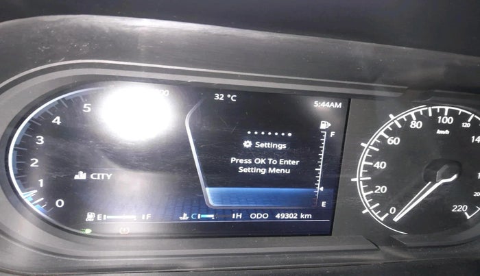 2021 Tata Safari XZ PLUS, Diesel, Manual, 49,302 km, interior