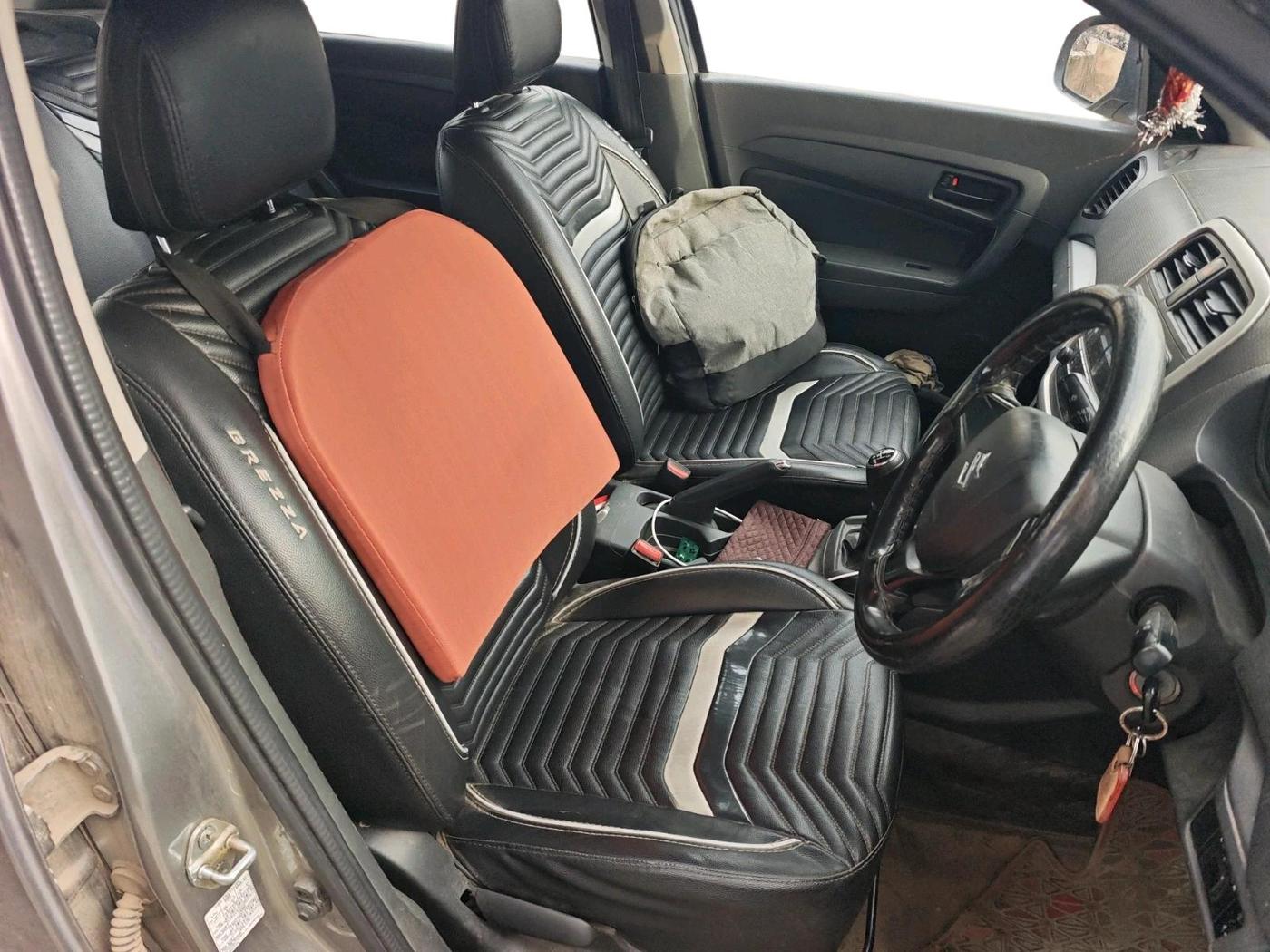2017 Maruti Vitara Brezza LDI (O), Diesel, Manual, 1,54,688 km, interior