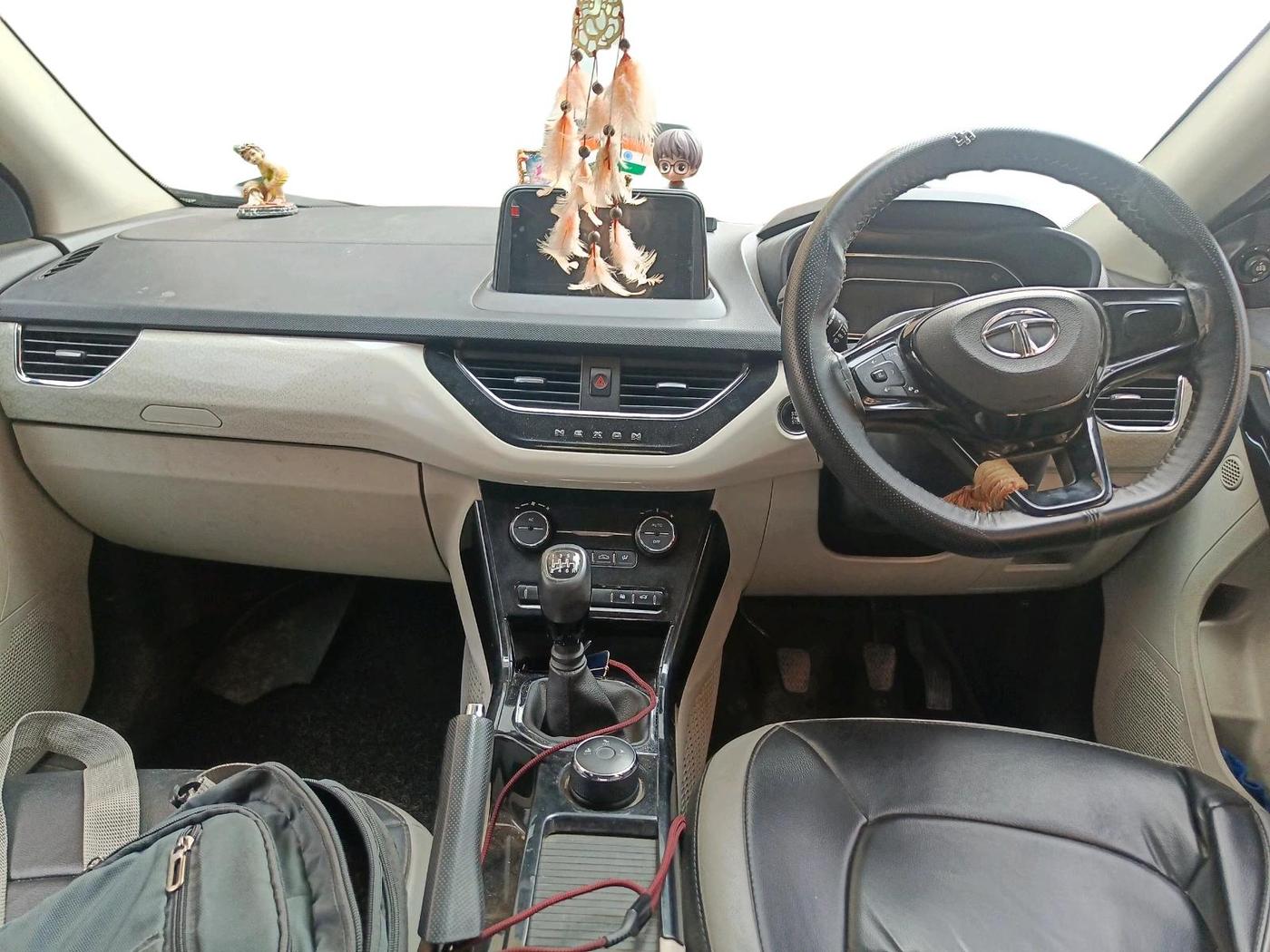 2022 Tata NEXON XZ PLUS PETROL, Petrol, Manual, 48,050 km, interior
