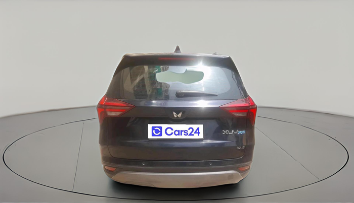 2022 Mahindra XUV700 AX 5 D MT 7 STR, Diesel, Manual, 25,793 km, exterior