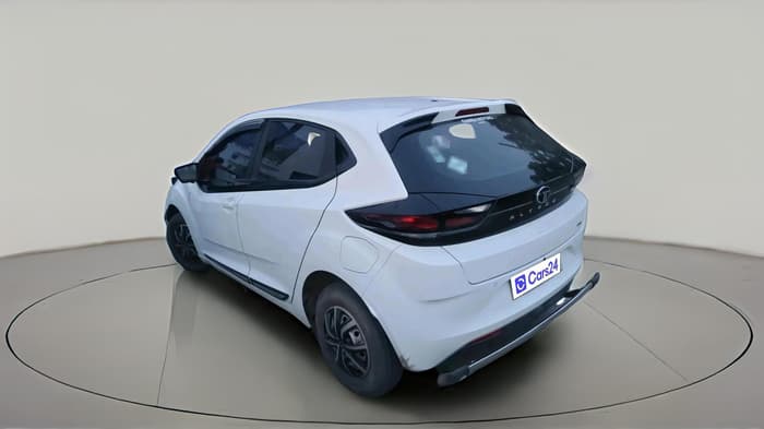 2024 Tata ALTROZ XE CNG, CNG, Manual, 28,966 km, exterior