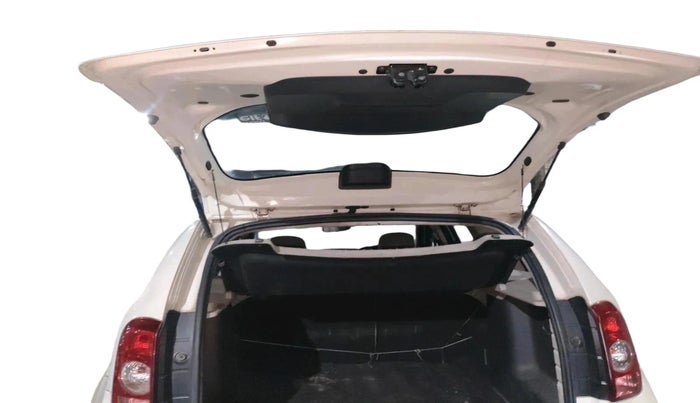 2014 Renault Duster 85 PS RXE DIESEL, Diesel, Manual, 1,05,901 km, exterior