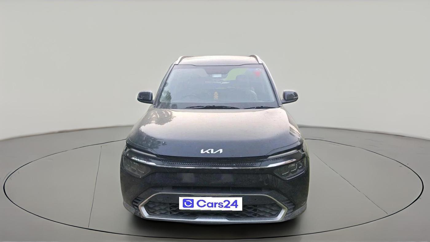 2022 KIA CARENS LUXURY PLUS 1.4 PETROL 7 STR, Petrol, Manual, 36,947 km, exterior