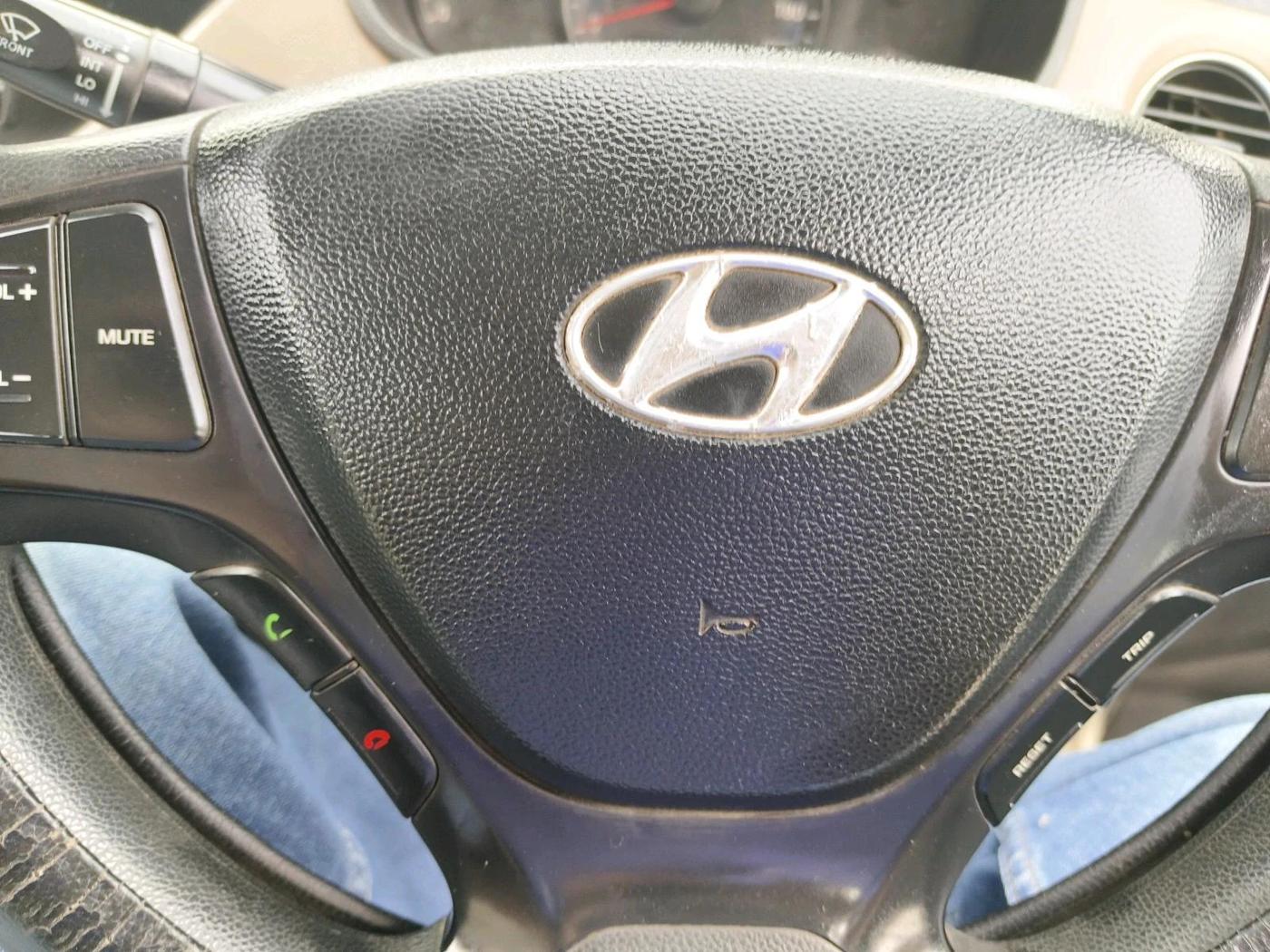 2014 Hyundai Xcent S 1.1 CRDI, Diesel, Manual, 50,232 km, interior