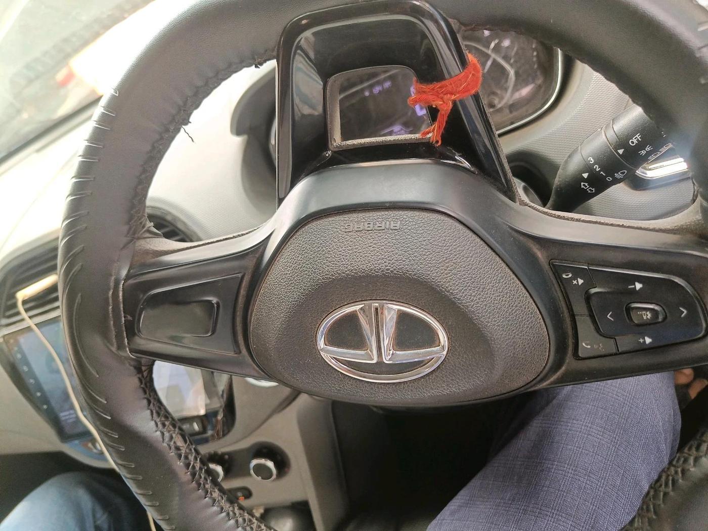 2022 Tata TIGOR XZ CNG, CNG, Manual, 71,611 km, interior