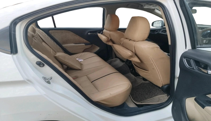 2017 Honda City 1.5L I-DTEC V, Diesel, Manual, 84,239 km, interior