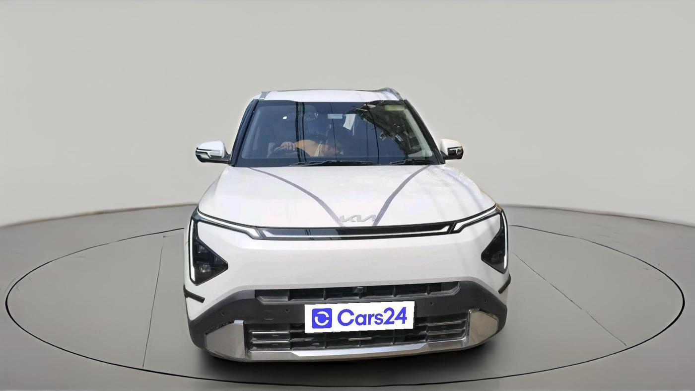 2025 KIA Carens Clavis HTX 1.5 Diesel MT, Diesel, Manual, 15,099 km, exterior