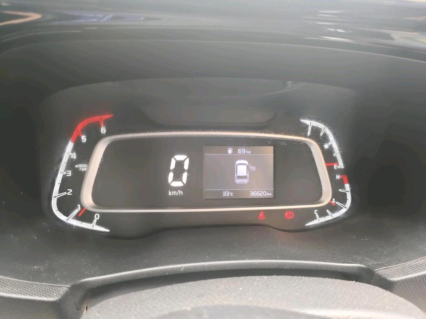 2020 KIA SONET HTX 1.5, Diesel, Manual, 36,620 km, interior